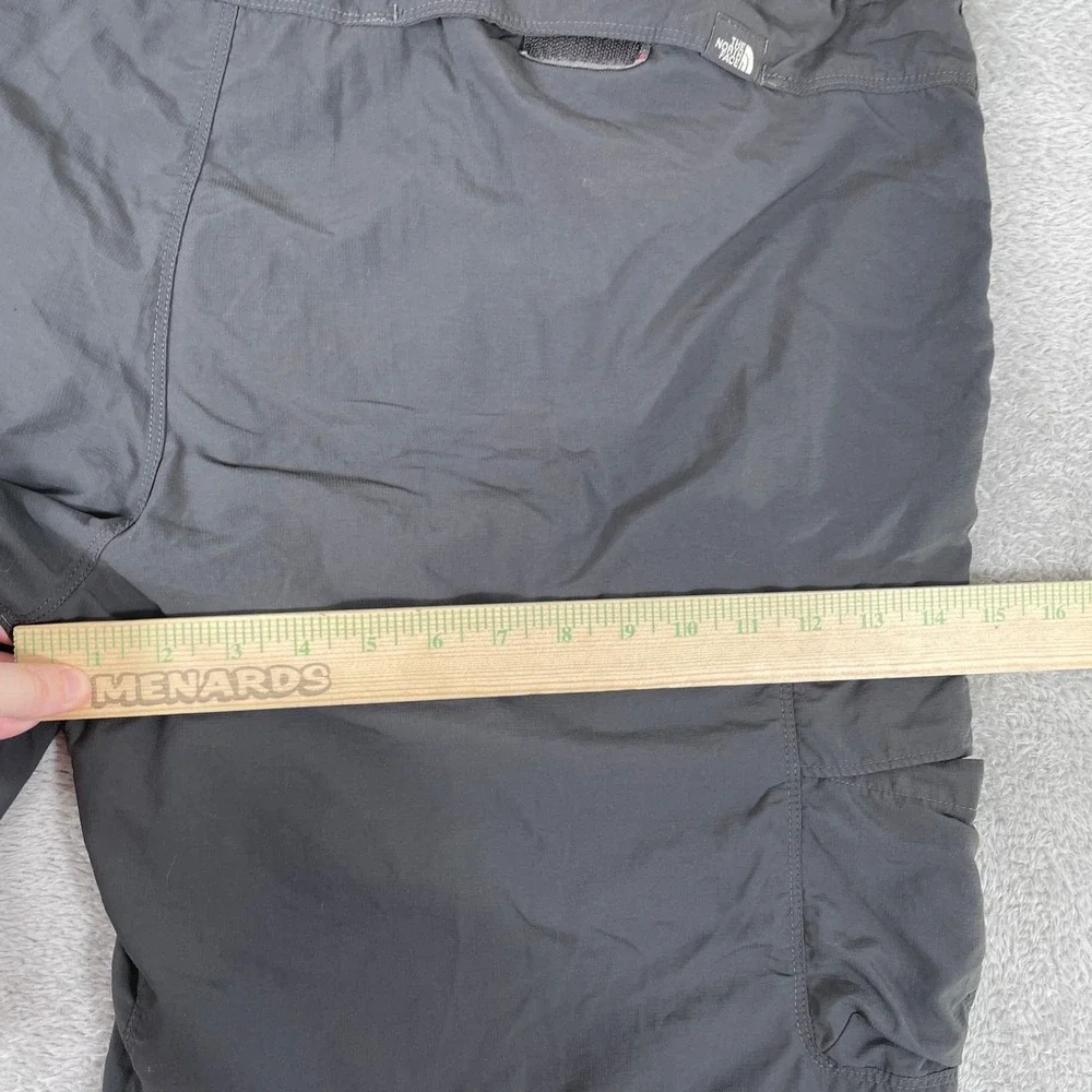The North Face Horizon Cargo Shorts Mens XL Gray Hiking Outdoor Gorpcore Nylon